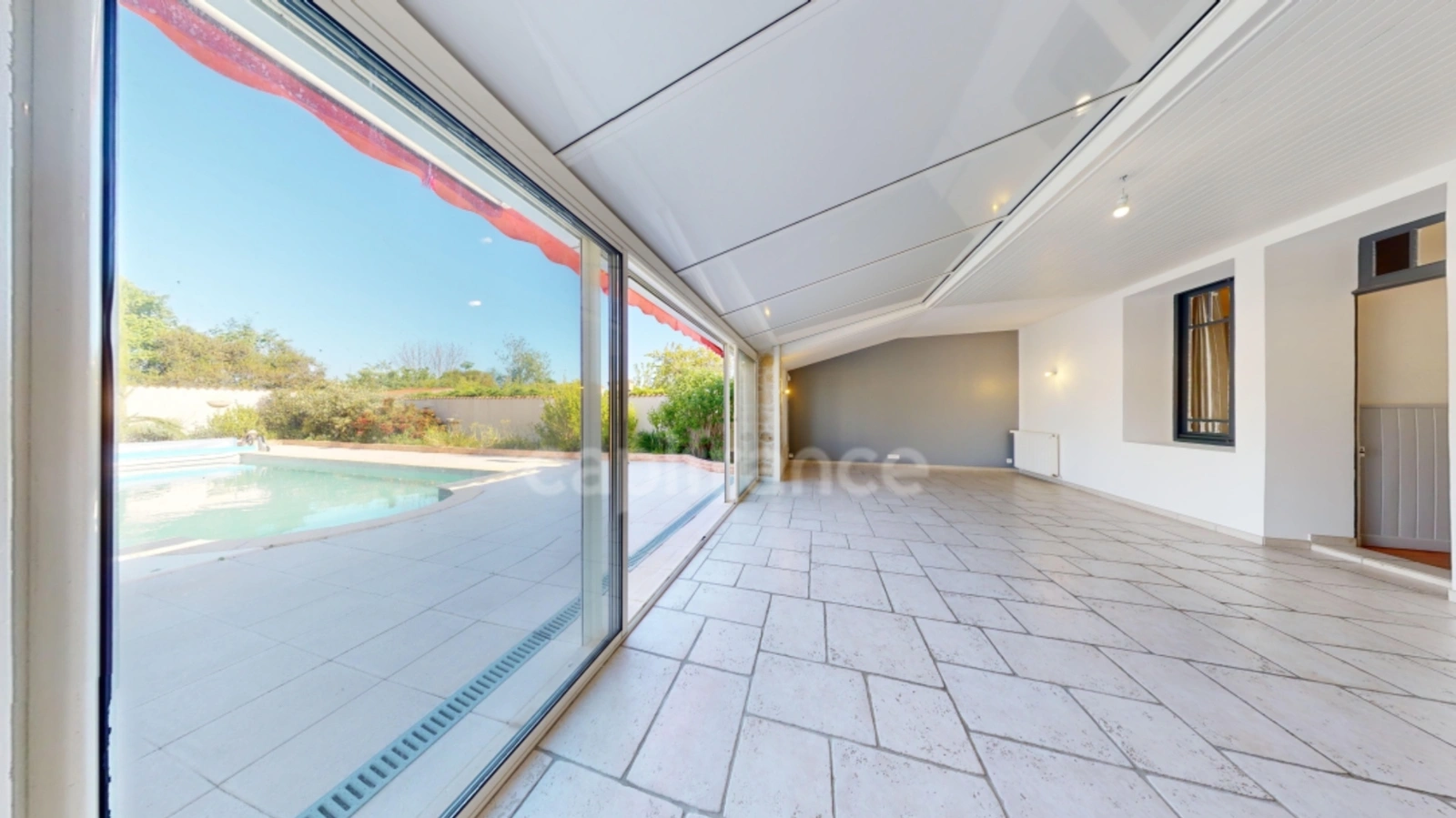 House for sale ROCHEFORT 7 pièce(s) 179m2 479 000€