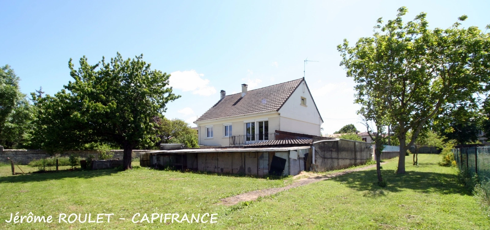 Maison à vendre NEUVILLE DE POITOU 4 pièce(s) 95m2 180 000€