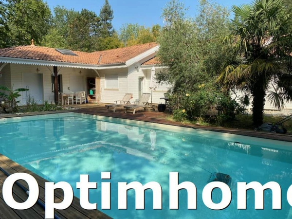 Bien rare dans la métropôle,  Propriete de 3 000 m²