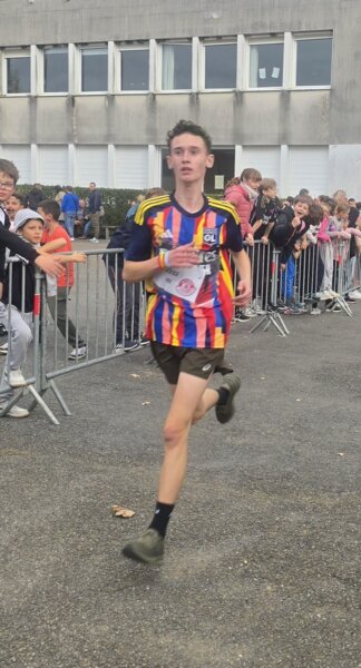 CROSS DU COLLEGE 2025