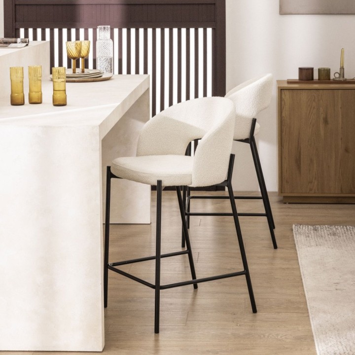 Comment protéger les sols en bois des tabourets de bar ?