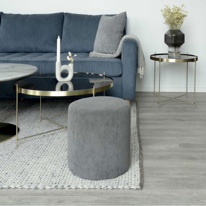 Table basse ronde : dans quel cas est-ce la meilleure option ?