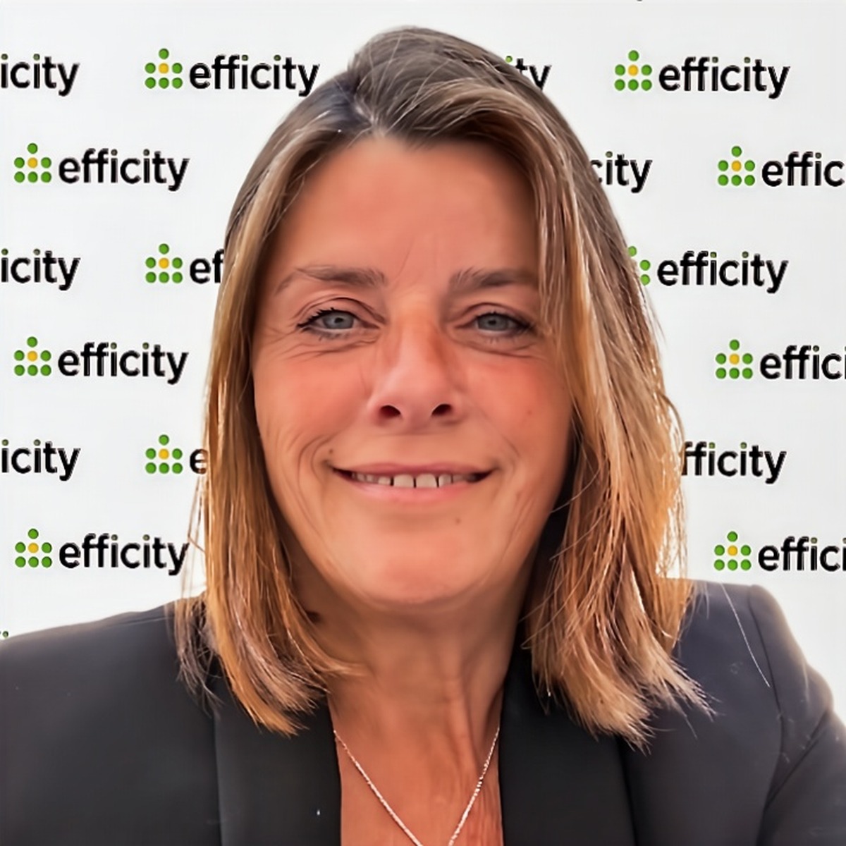 Patricia Villacampa consultant immobilier chez efficity