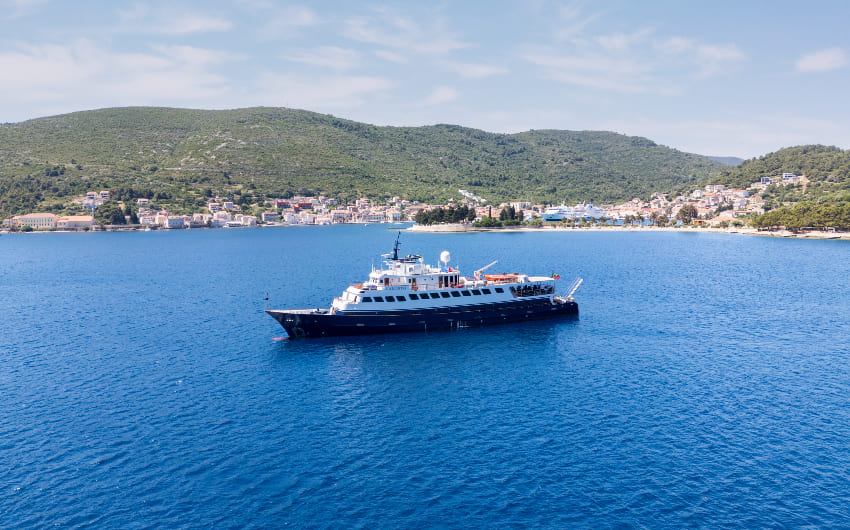 Ship photo