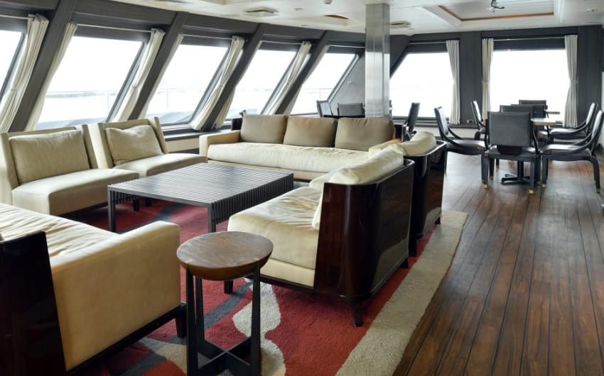 Ship photo
