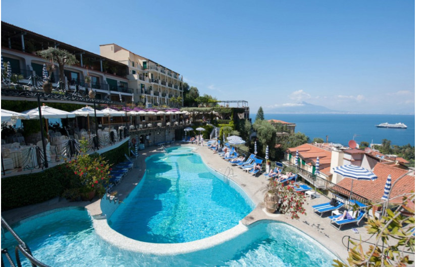 GRAND HOTEL CAPODIMONTE ★★★★