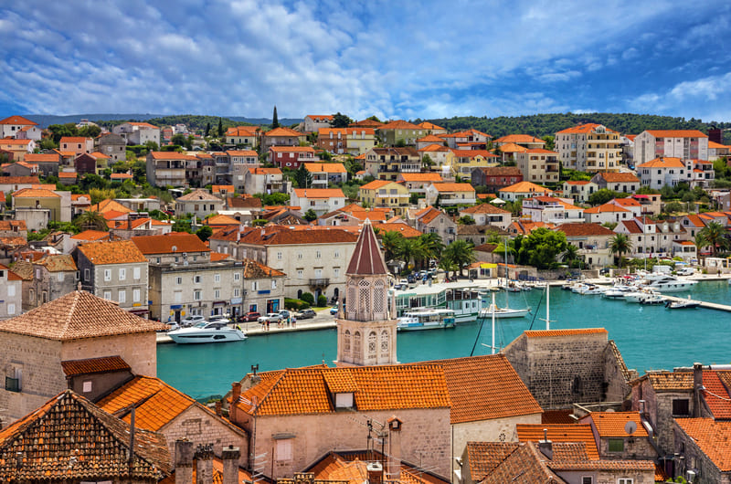 DRIVING THROUGH CROATIA