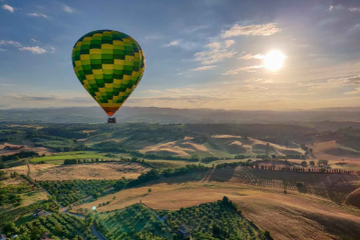 PRIVATE HOT AIR BALLOON RIDE WITH PICNIC BREAKFAST