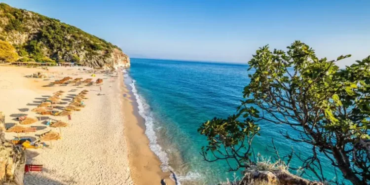 Раньше считались опасными: в какие неожиданные страны мира начали активно ездить туристы и почему