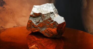Крупнейший марсианский метеорит продали на торгах за 5,3 млн долларов