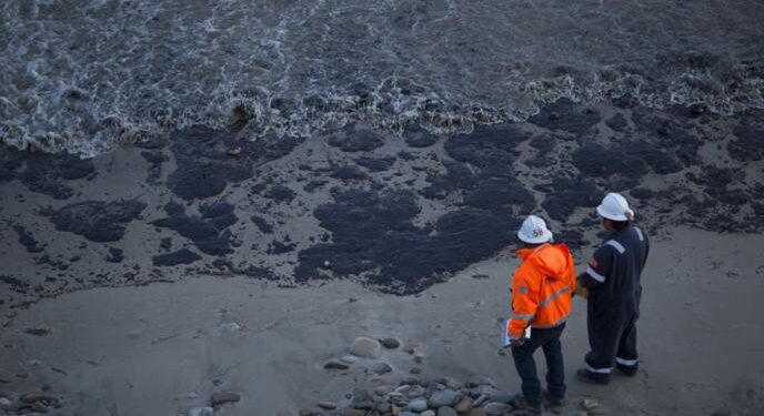 Таиланд можно вычёркивать из списка курортных стран из-за разлива нефтепродуктов, говорят инсайдеры в Минприроды