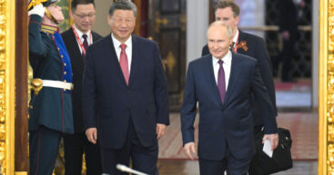 Путин и Си Цзиньпин начали переговоры в Кремле