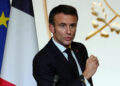 Рейтинг первых руководителей Франции рухнул до исторического минимума, — Le Figaro