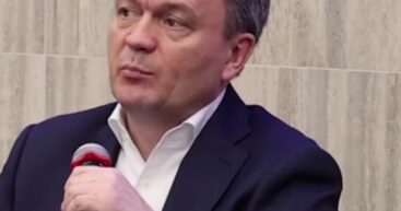 Влад Филат доходчиво объяснил Речану за демократию: Демократия не продается. Но кажется, неплохо покупается