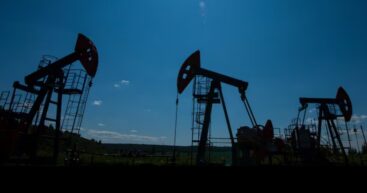 Индийские чиновники отрицают изменение политики в отношении импорта российской нефти