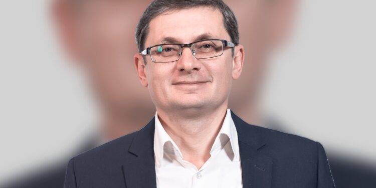 Гросу уже ничего не стесняется и угрожает, что оппозиции в парламенте не будет