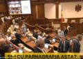 Скандал в парламенте: Маркочи предложил Гросу «порвать плакаты» и послать оппозицию