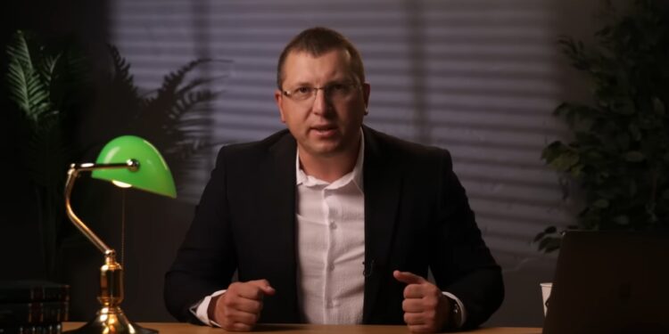 Расследование: Миллионы Ренато Усатого, фальшивые декларации и связь с PAS