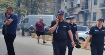 Около Центризбиркома Молдовы полиция проводила конкурс «Сам себе режиссёр»