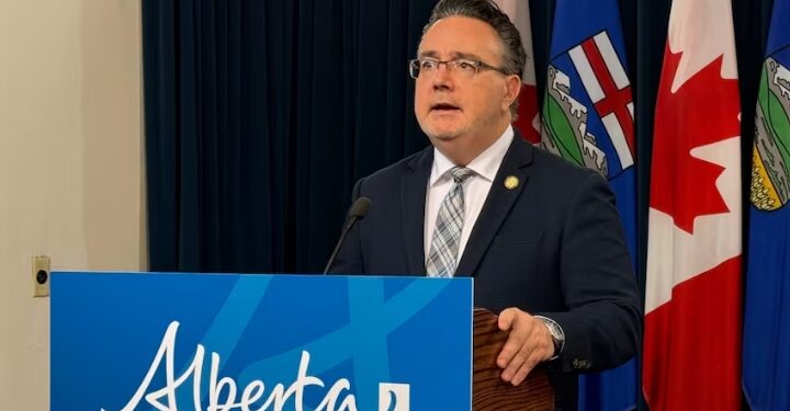 В Альберте готовят «универсальное удостоверение»: шаг к цифровой идентичности?