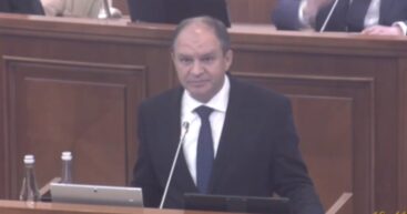 Блок Alternativa: будущий премьер должен быть независим от «диктаторской политической юбки»