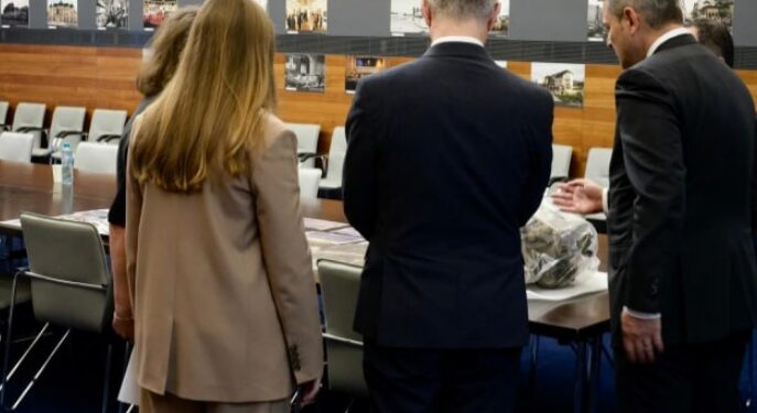 Дроновый спектакль в Бухаресте