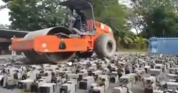 Малайзия «катит каток» по майнингу: уничтожены 1 069 биткоин-ферм из-за кражи электроэнергии на $2 млн