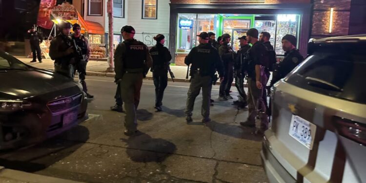 Трамп назвал позором перестрелку в Брауновском университете, где погибло два студента