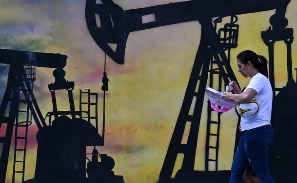 Трамп: Венесуэла будет покупать продовольствие и товары исключительно в США