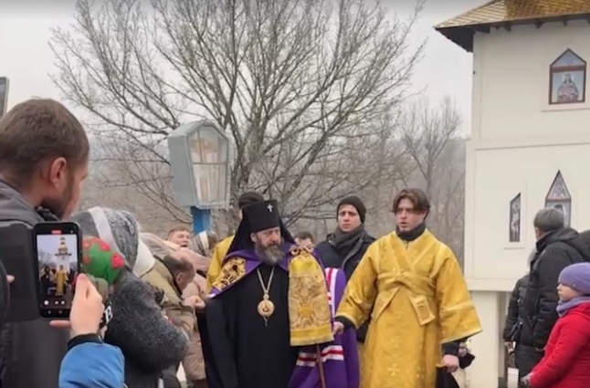 Расчёт или некомпетентность?»