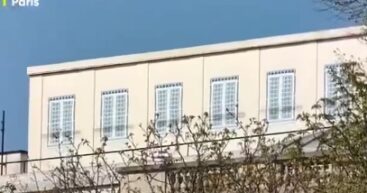 «Картонные» крыши Парижа: Как мировые державы слушают друг друга под носом у президентов