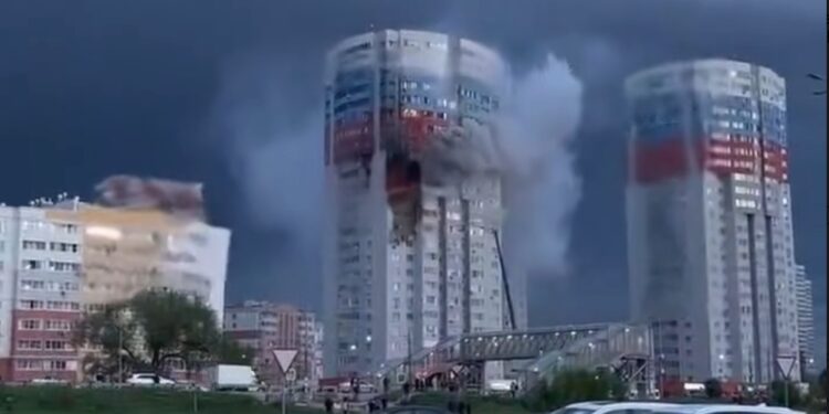 Страшная ночь в Рязани: дроны повредили две многоэтажки, 3 человека погибли и 12 пострадали