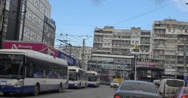 В Кишиневе из-за неисправности контактной сети встали троллейбусы