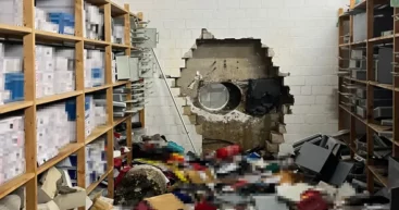 Дерзкое ограбление в Германии: воры выломали стену в хранилище банка и украли 30 млн евро