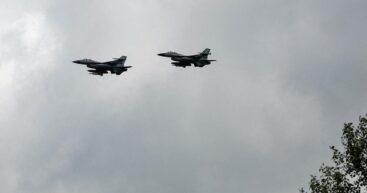 17 воздушных целей у границы: Власти Румынии ввели режим тревоги