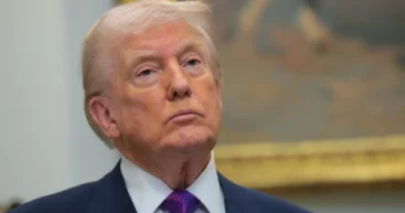 Трамп решил поручить Пентагону раскрыть документы об НЛО