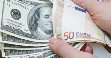 Мошенники обманули 85-летнего бельчанина на десятки тысяч долларов