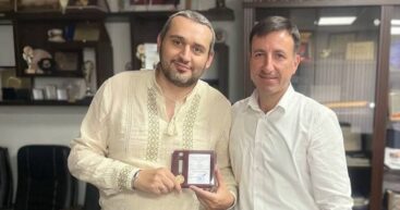Молдавский блогер получил медаль от главы ГИП и лишился её в тот же день