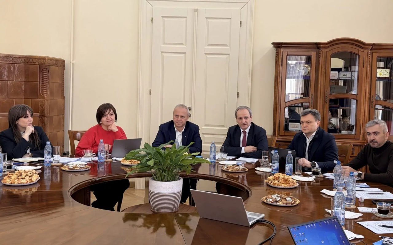 Куратор, посол и стратег: Дорин Речан расширяет сферу влияния в госсекторе