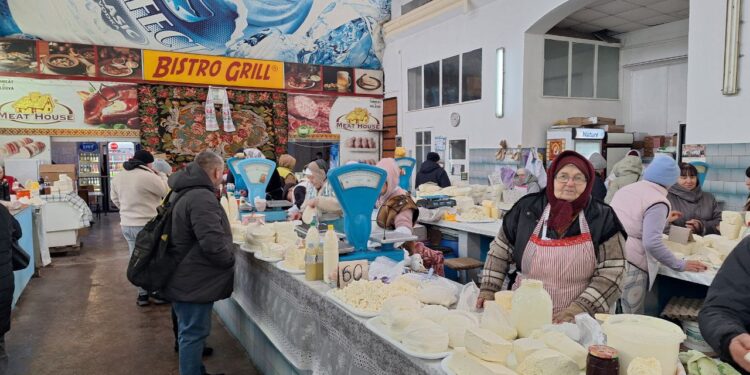 Выбирай Центральный рынок, а не супермаркет: Простой жест, который кормит тысячи молдавских семей