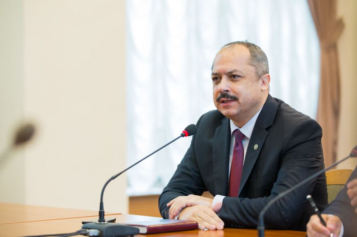 Корнелиу Попович: Двойные стандарты в управлении университетами