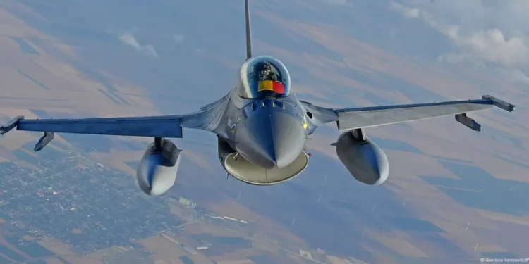 Дрон из РФ нарушил воздушное пространство Румынии — подняты истребители