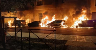 Во Франции в новогоднюю ночь сожгли более 1000 автомобилей