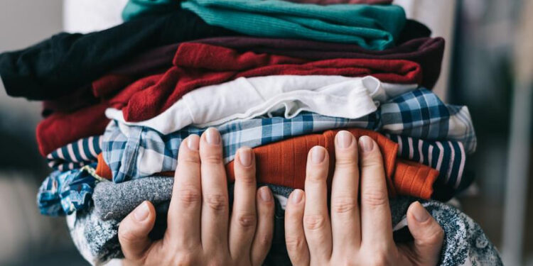 В Молдове планируют открыть пункты приёма старой одежды