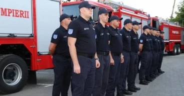 Молдавские спасатели отправились в Грецию. Они помогут тушить пожары