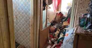 Квартира, заваленная мусором на Буюканах: соседи забили тревогу