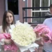 Неповторимые эмоции: 19-летняя женщина, родившая тройняшек, выписана из роддома