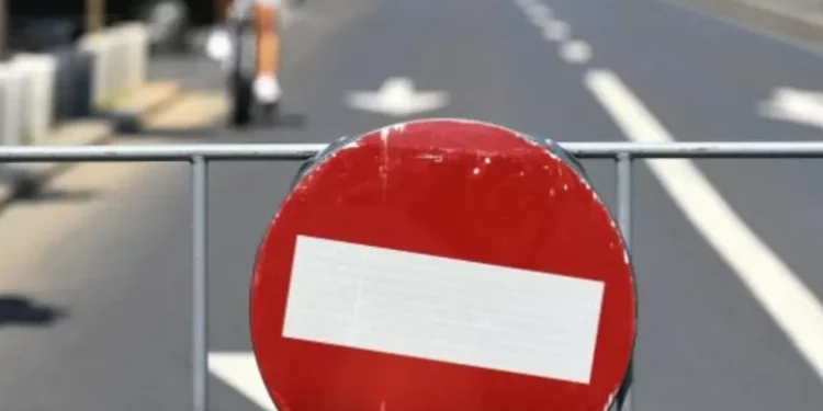 Внимание! Движение транспорта на одной из улиц столицы остановлено