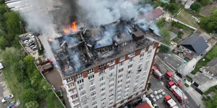 Возникла новая проблема у жильцов дома со сгоревшей мансардой в Дурлештах