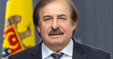 Несовместимость: Ботгрос может выступать только бесплатно, если останется депутатом